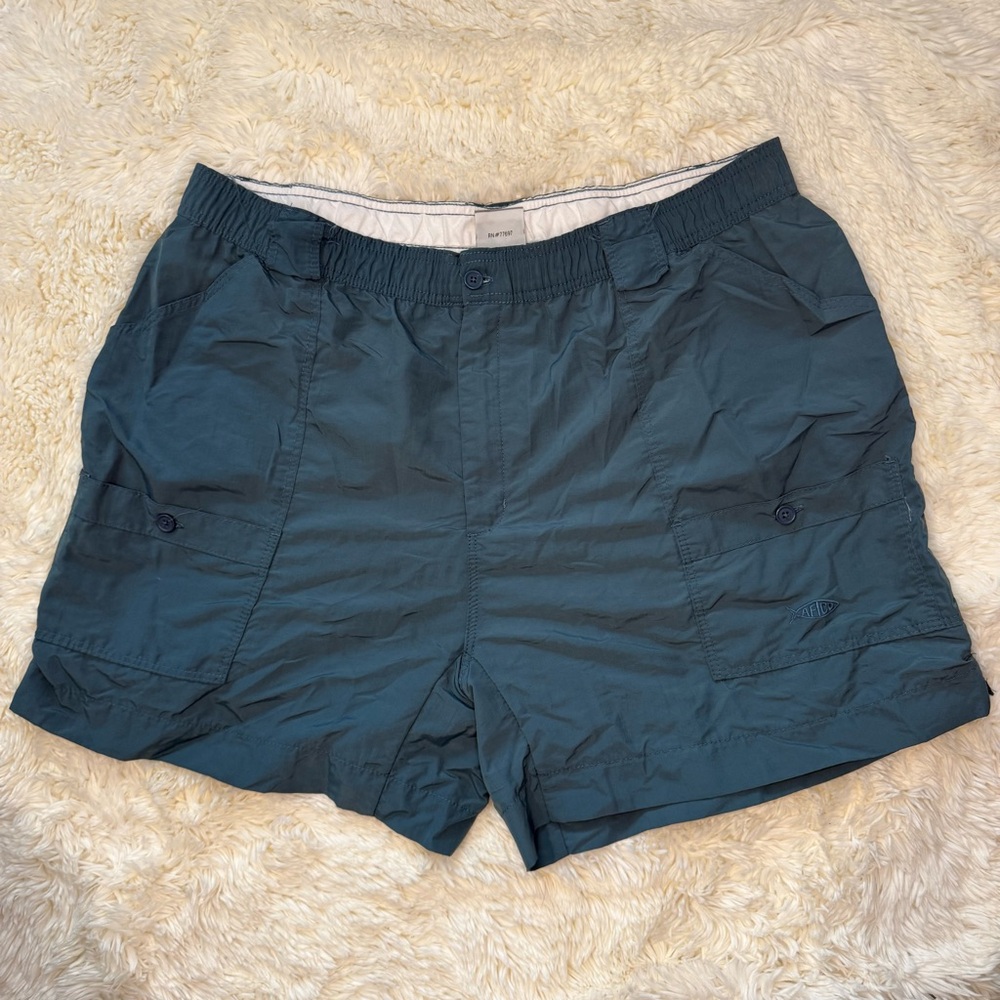 AFTCO men’s Blue hybrid Cargo Shorts 44” waist no liner 4” inseam